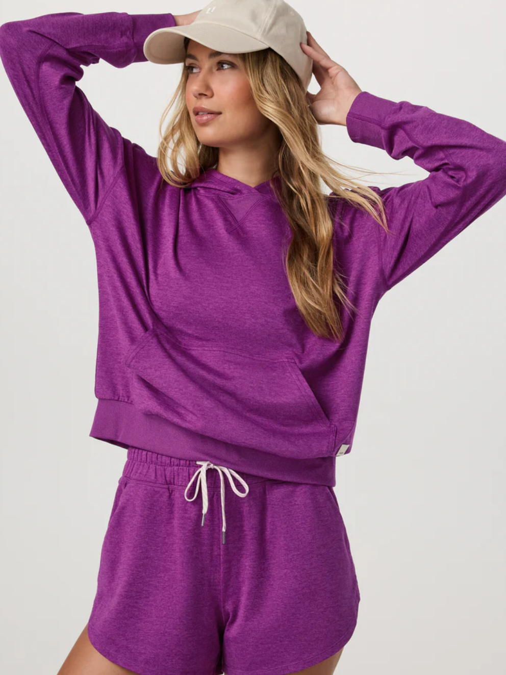 Vuori Halo Modern Pullover Hoodie