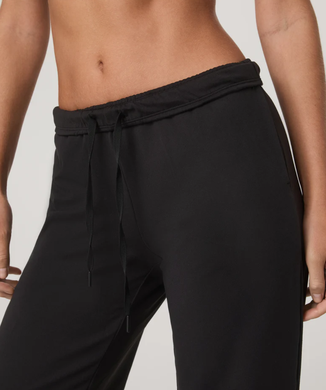 Vuori Halo Modern Straight Leg Pant