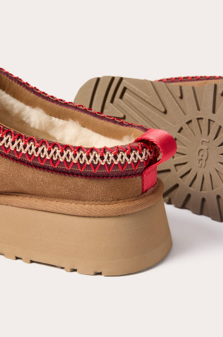 UGG Tazz II – Kelley Cawley