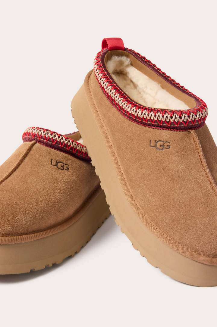 UGG Tazz II – Kelley Cawley
