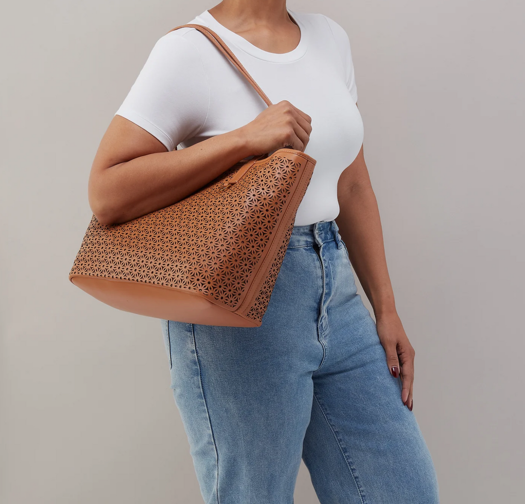 Hobo All That Tote