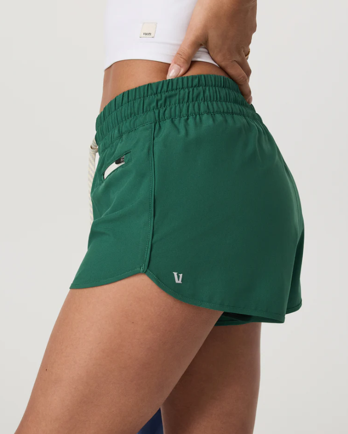 Vuori Clementine 4" Short 2.0