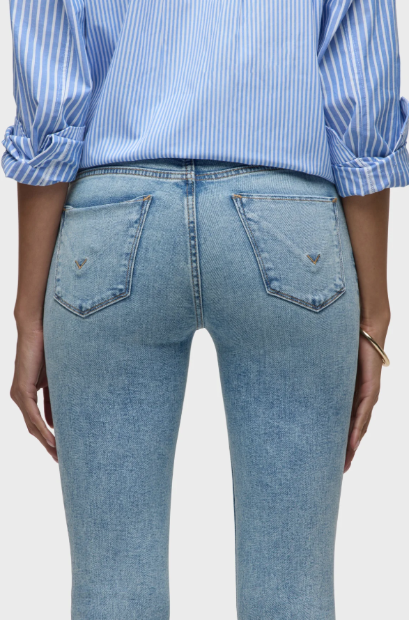 Hudson Nico Mid-Rise Straight Ankle in Motion