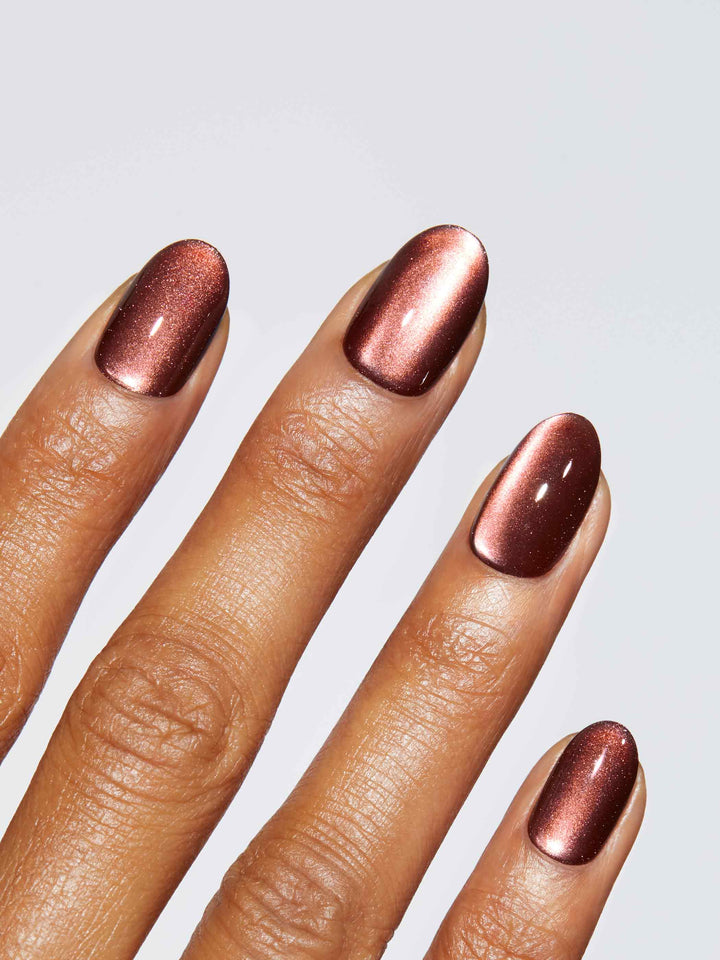 Static Nails Influenced Round