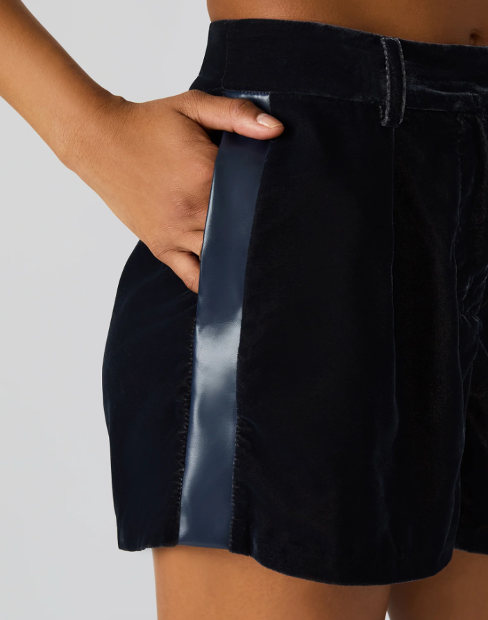 Steve Madden Minnetta Velvet Short