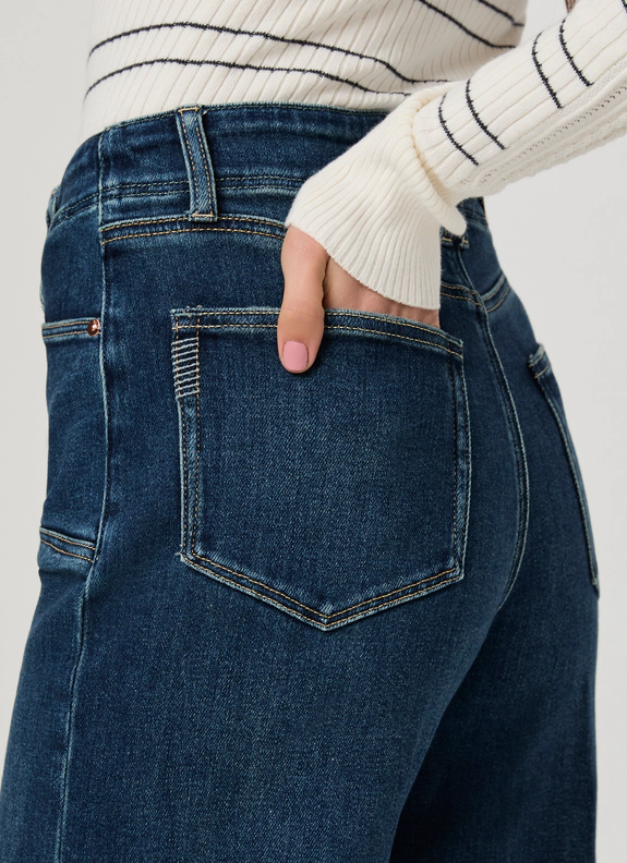 Paige Anessa With Set In Pocket + Raw Hem in Amoroso