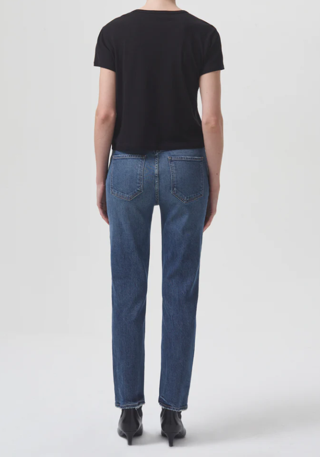 AGOLDE Riley High Rise Crop in Pose