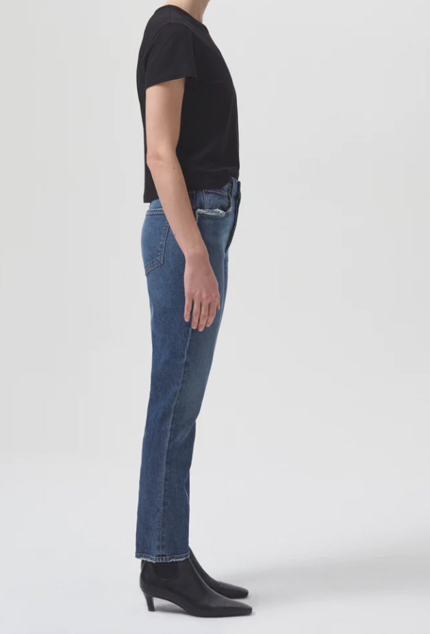 AGOLDE Riley High Rise Crop in Pose