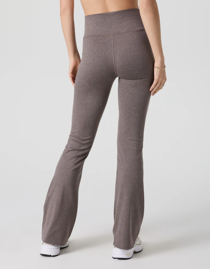 Vuori Halo Slim Flare