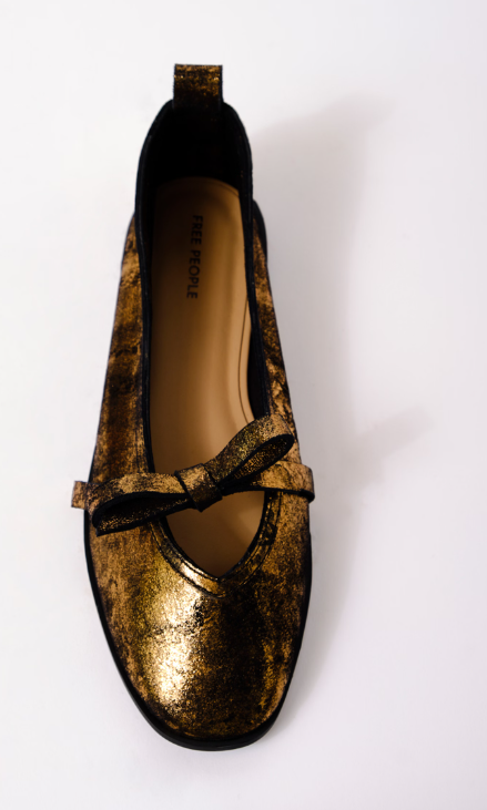 Free People Mania Bow Flat