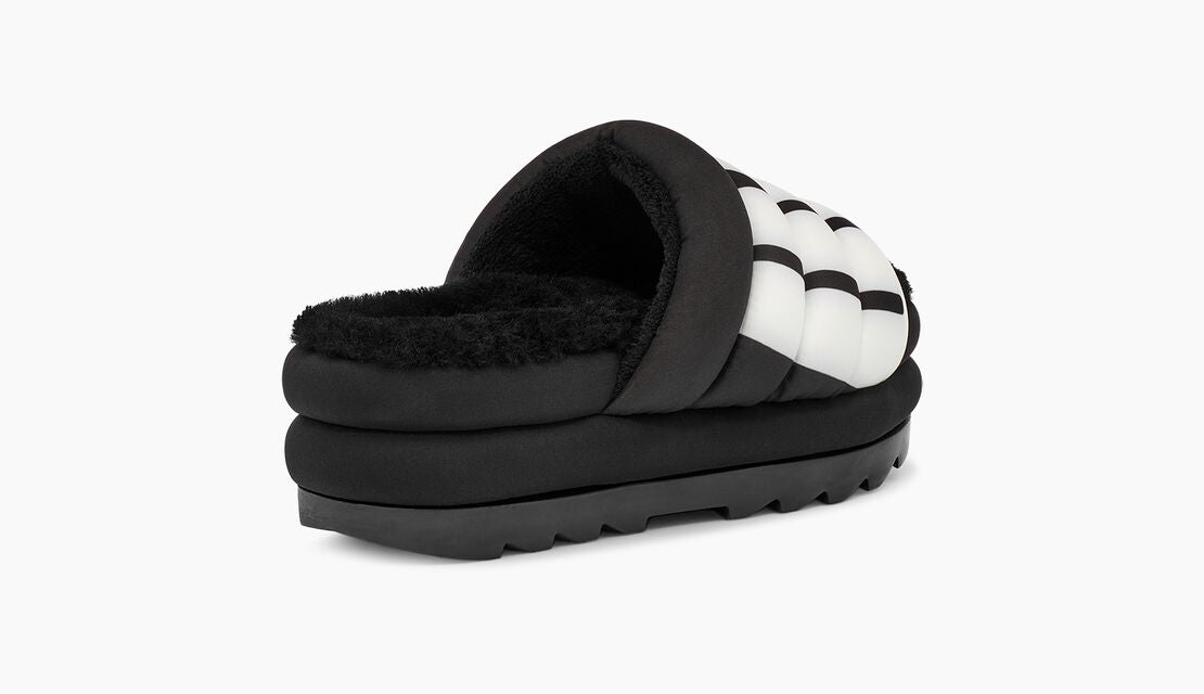 UGG Maxi Slide Logo – Kelley Cawley