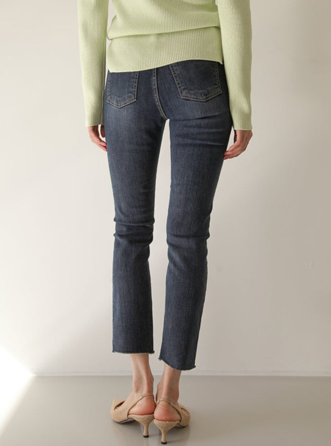 Presley Original Fit Cigarette Cropped Jeans