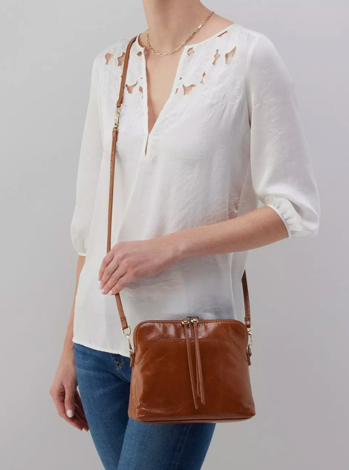 Hobo Reeva Crossbody
