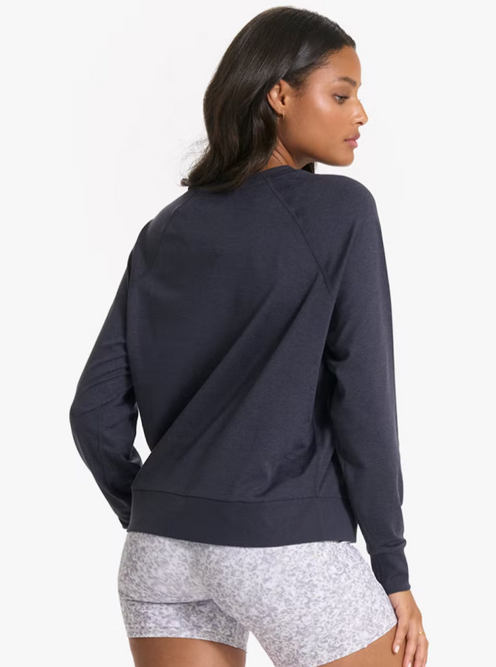 Vuori Long Sleeve Halo Crew