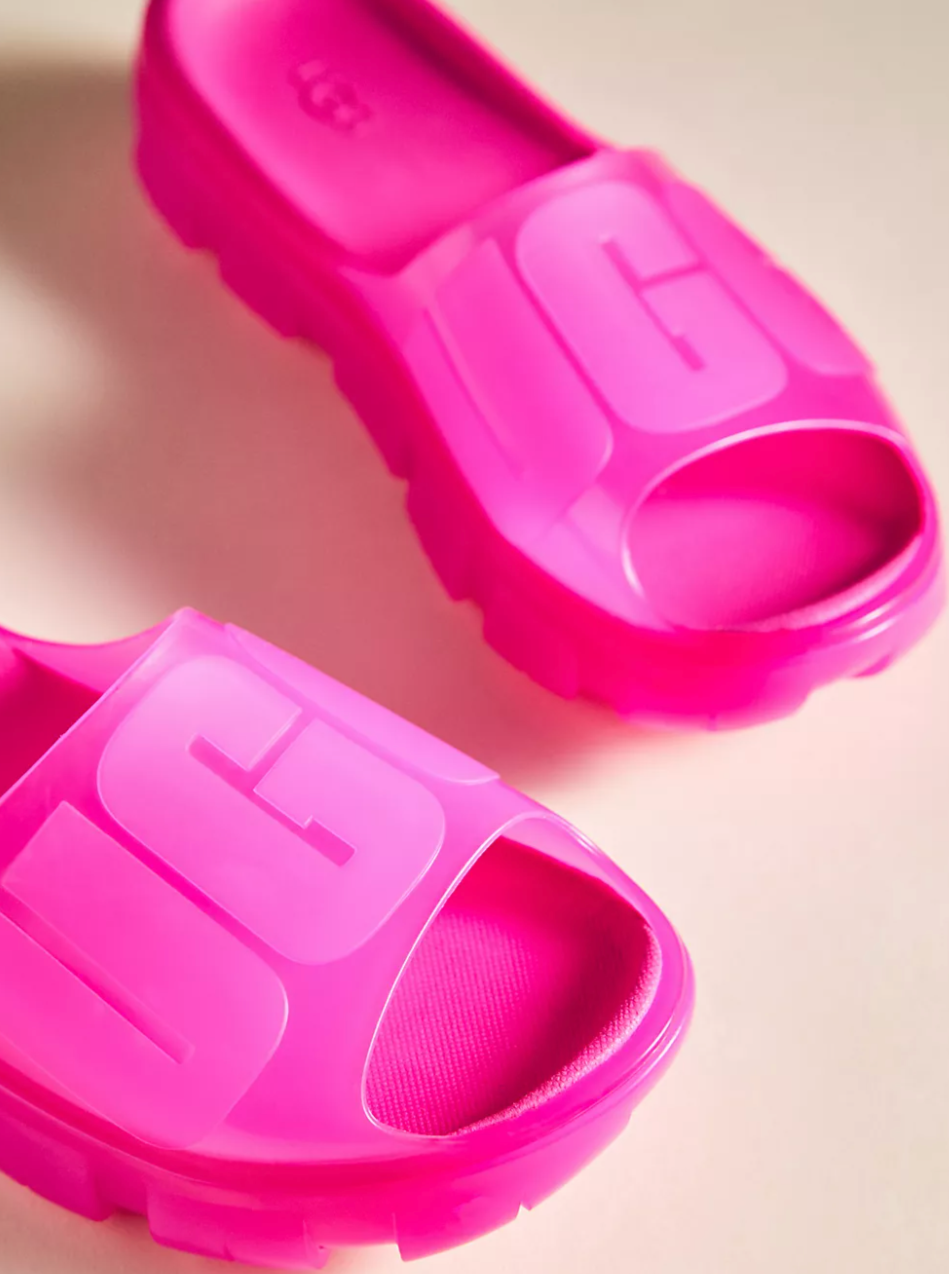 Ugg 2024 pink sliders