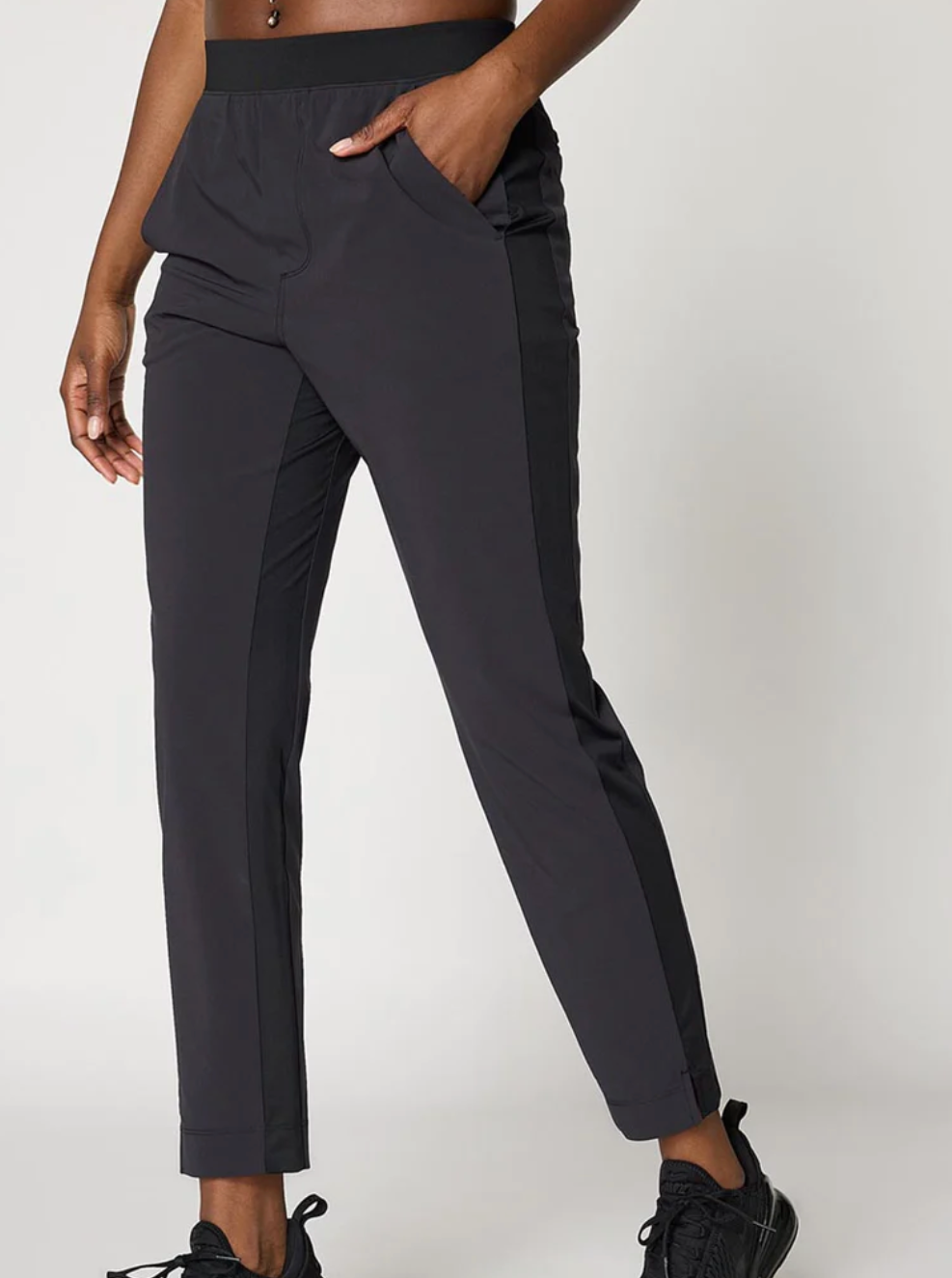 MPG Trek Slim Leg Pant